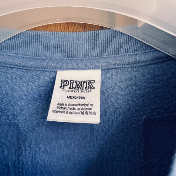 VS PINK Varsity Notch Neck Crew Pullover Sweatshirt Blue Colorblock Size M - Picture 11 of 16